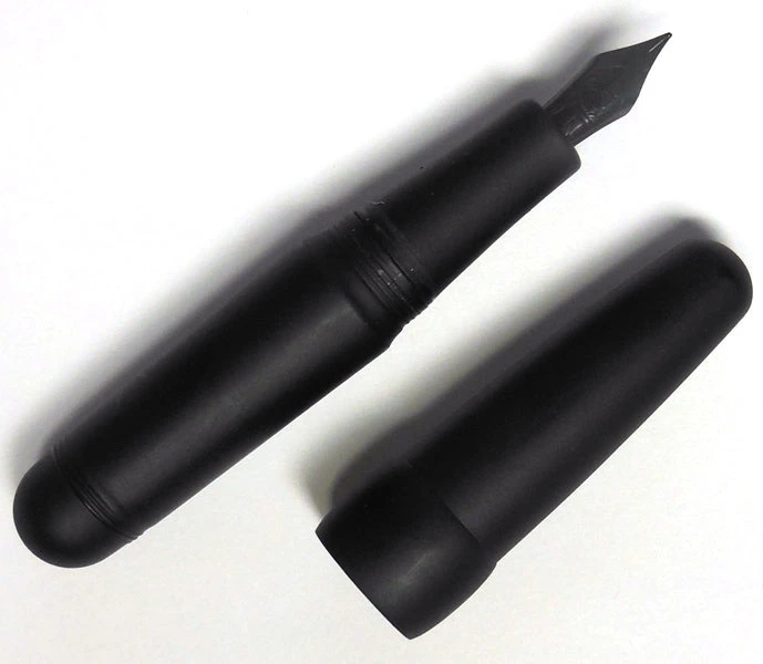 Stipula Passaporto Superleggera Eyedropped Fountain Pen, Black, Fine Nib 3 Stipula Passaporto Superleggera Eyedropped Fountain Pen, Black, Fine Nib